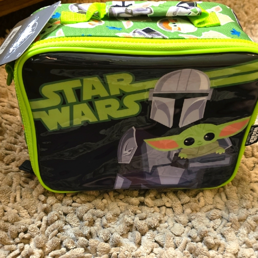 New Disney Star Wars‎ Mandalorian Stormtrooper Lunch Box 9 X 7 Removable Strap